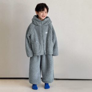 Ensemble de vêtements d'intérieur pour enfants, couleur unie, avec capuche et fermeture éclair.